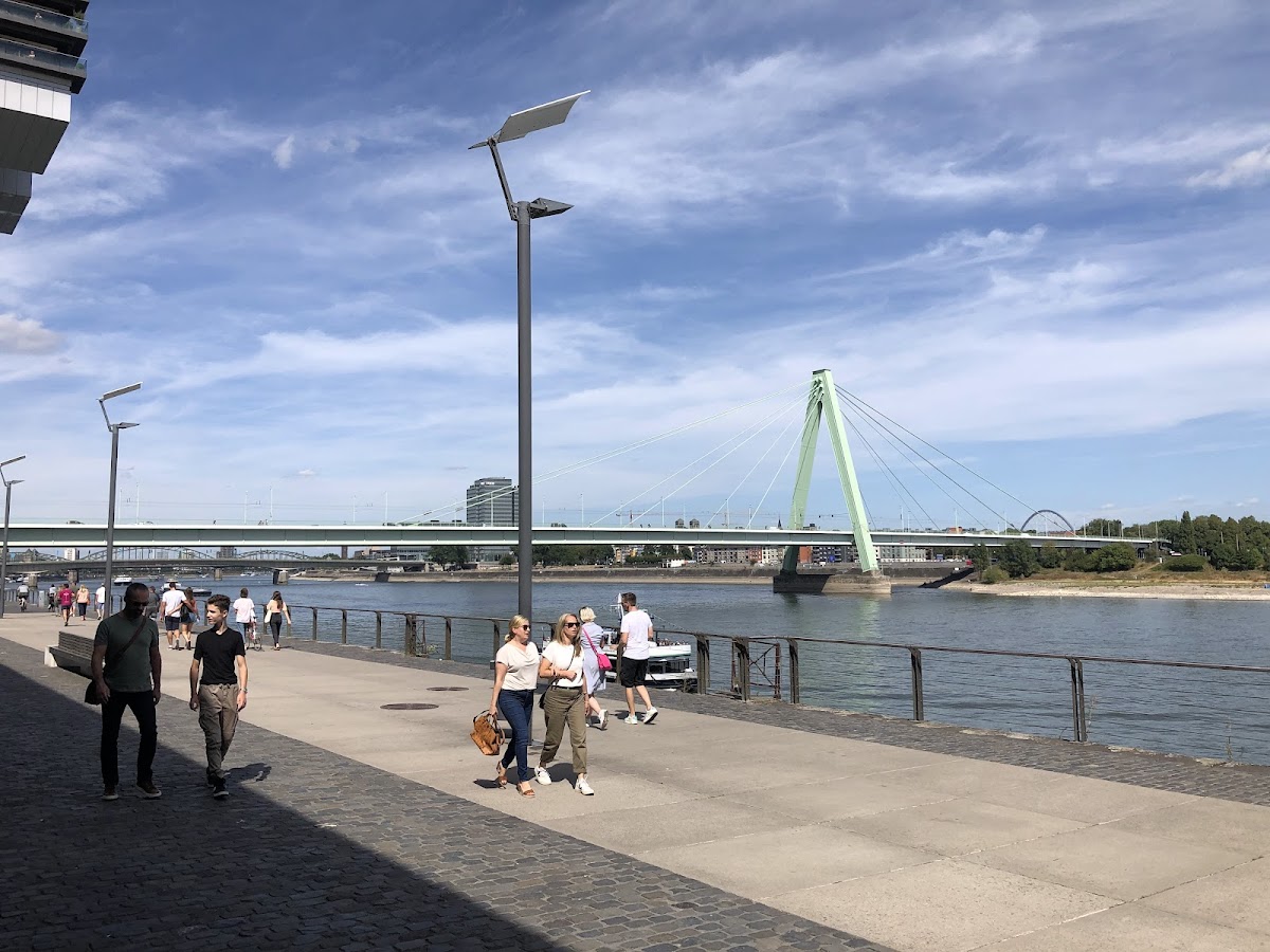 Rheinauhafen Crane Houses (Kranhäuser) — photo 3